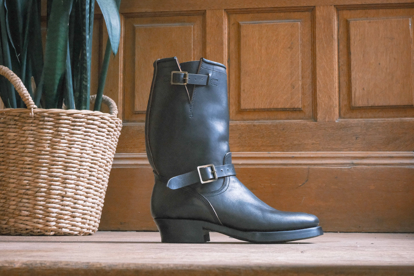 U22-2 Engineer Boot
