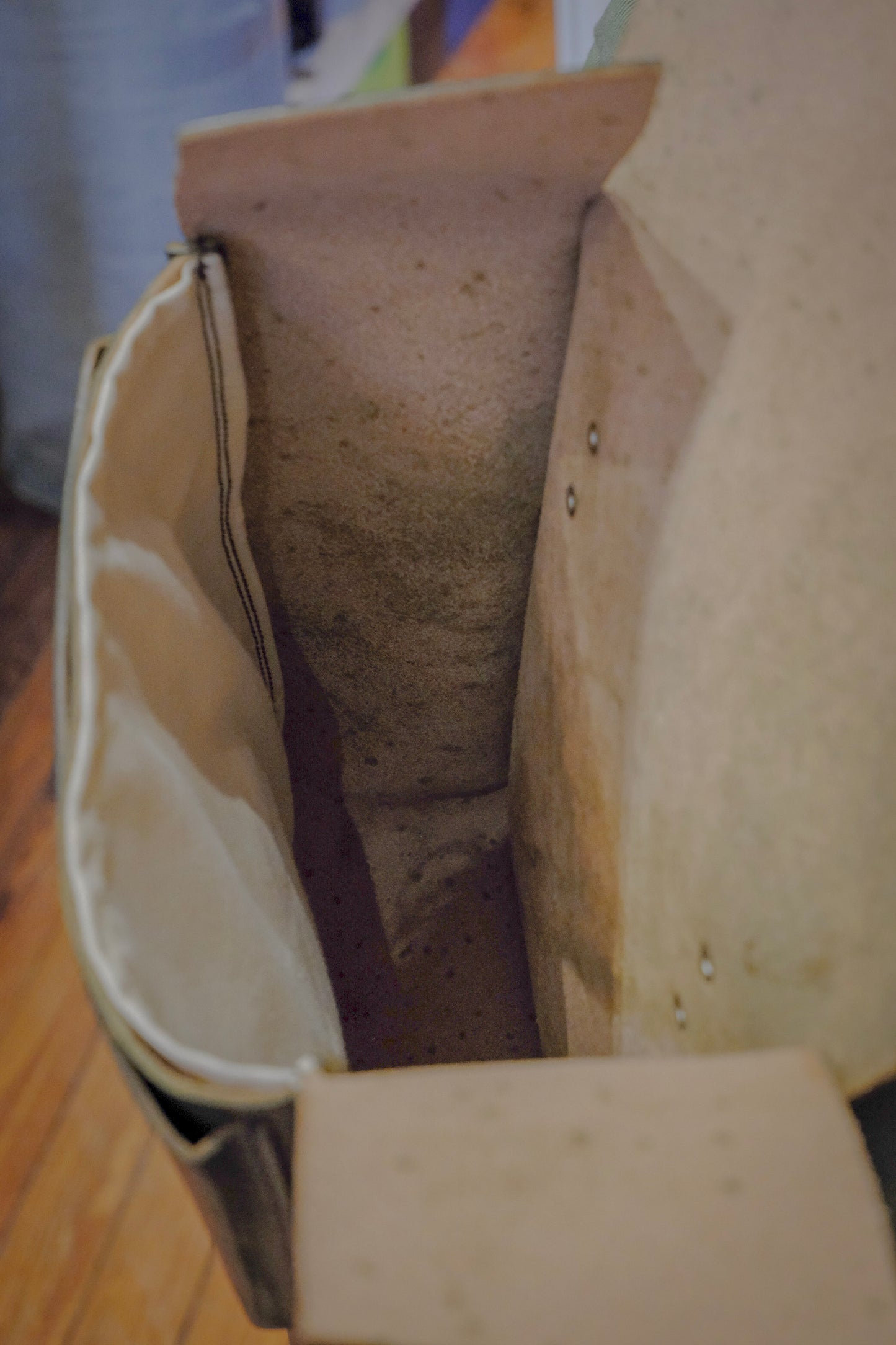 Unsung Medic Bag in W&C Olive Latigo