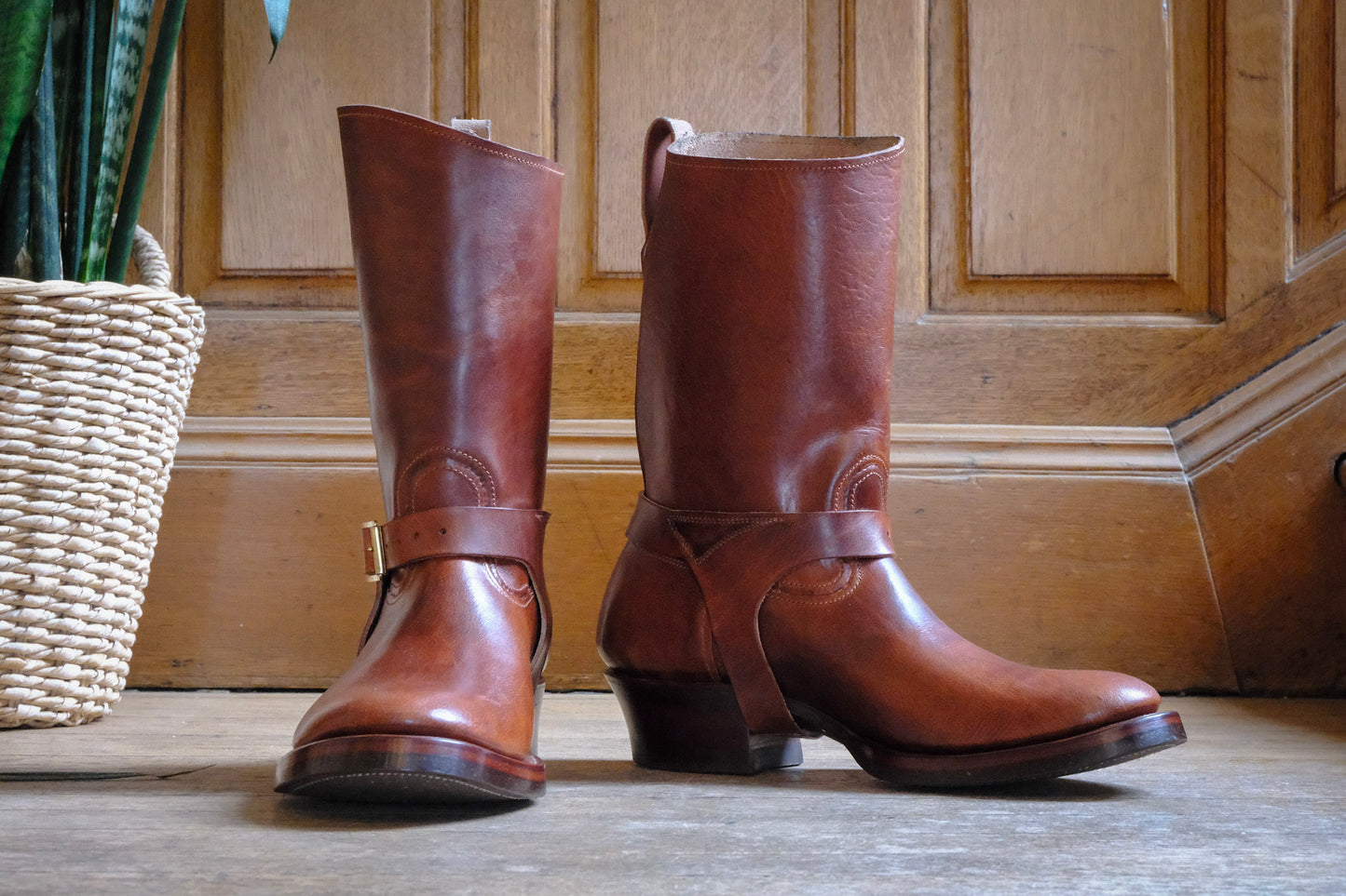 Unsung Harness Boot Pre-Order (50% Deposit)