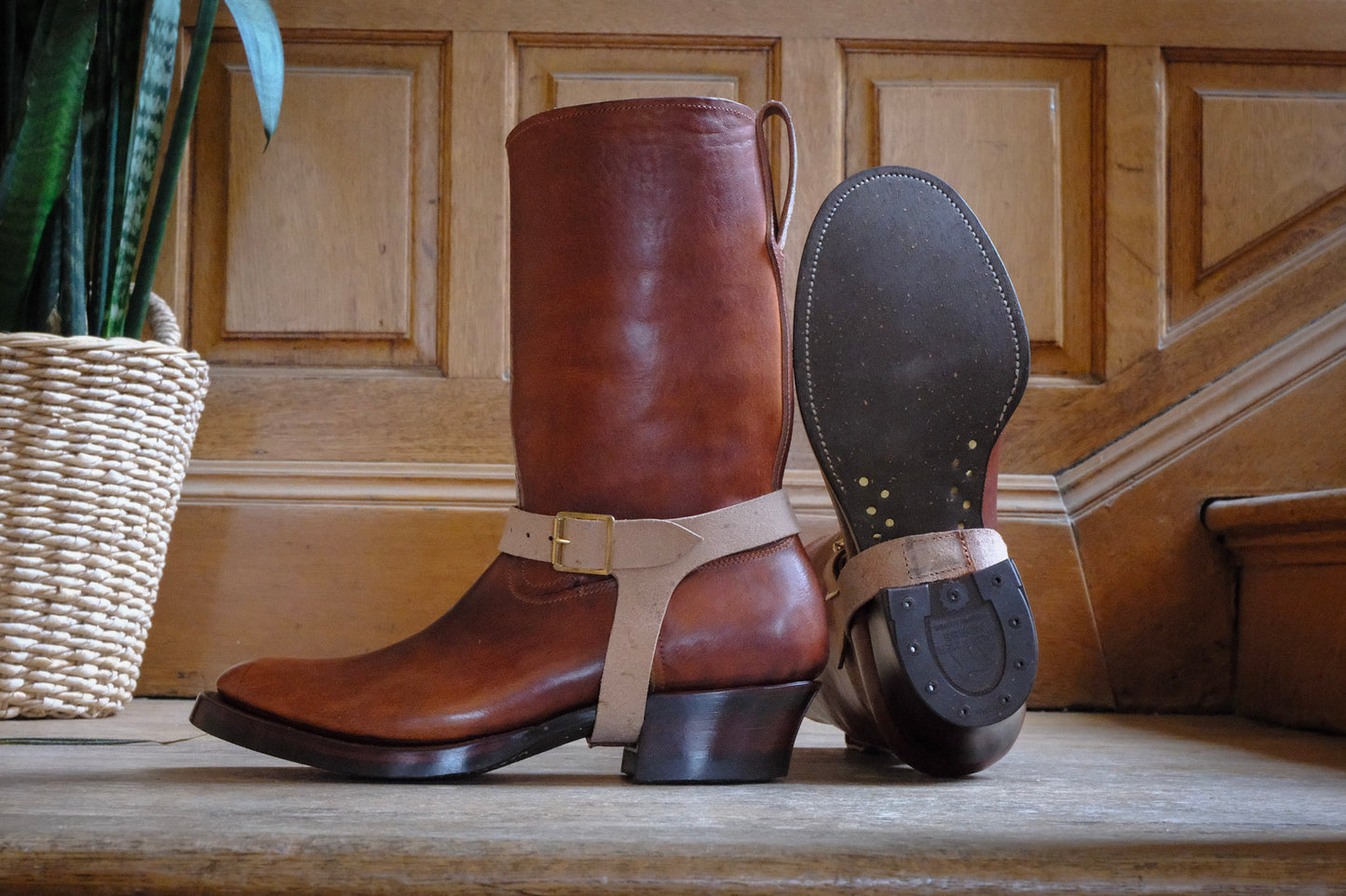 Unsung Harness Boot Pre-Order (50% Deposit)