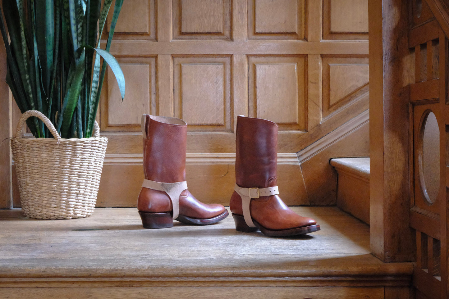 Unsung Harness Boot Pre-Order (50% Deposit)