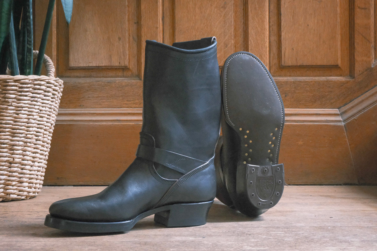 U22-2 Engineer Boot